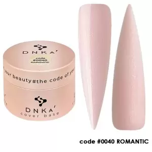 0040 DNKa Cover Base 30 ml (кремовый розовый с серебряным шиммером)
