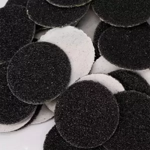Abrazyvinės trinkelės 240Grit dydis M 20mm- 50 vnt.