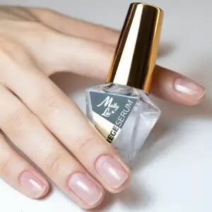"MollyLac" nagų stiprinamasis serumas-kondicionierius 10ml