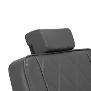 Парикмахерское кресло Hair System BM88066B серо-черная рама