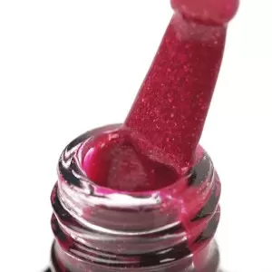 Raudona 211 5 g / Nagų lakas 5ml