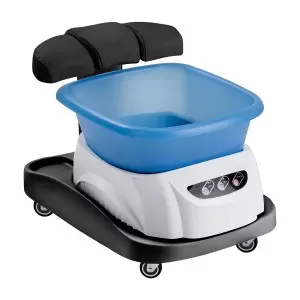 Suihku Azzurro Massagerin ja mustan kuorma-auton kanssa.