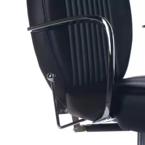 Juoda kirpykla OLAF BH-3273
