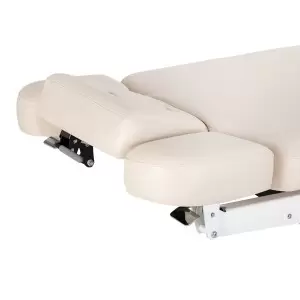 Шезлон Sillon Relax кремового цвета для SPA-процедур с черным основанием