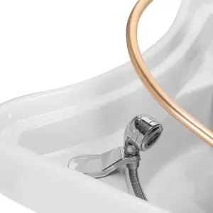 Тумба для мытья волос Head Spa Gabbiano 017 бежевого цвета с шезлонгом.