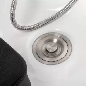 Парикмахерская Omega Marina бежевого цвета