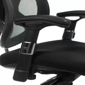 Эргономичное кресло Flame Beauty Comfort BW4310, черное.